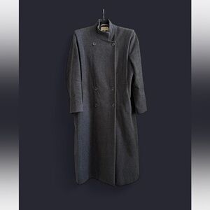 Elegant Gray Double-Breasted Women's Coat